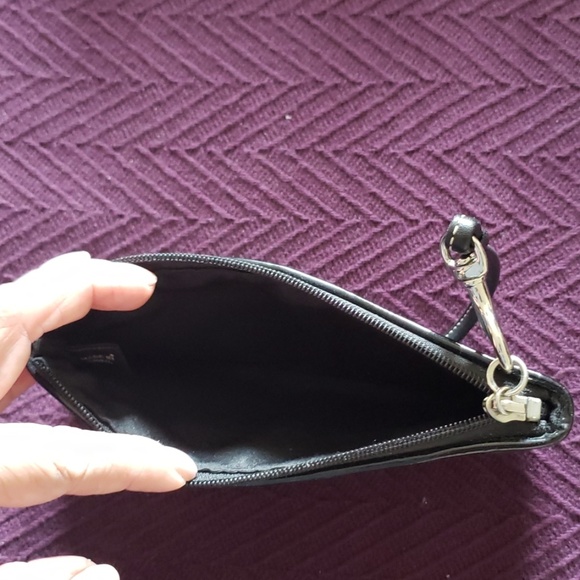 Wristlet - Picture 2 of 2